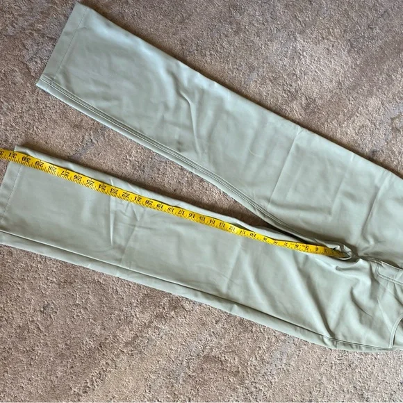 Abercrombie & Fitch 90’s Straight Ultra High Rise Vegan Leather Sage Green Pants - Picture 4 of 10